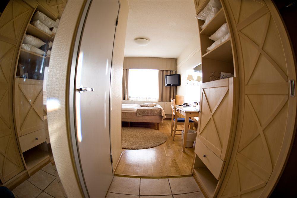 Finlandia Hotel Victoria タンペレ エクステリア 写真